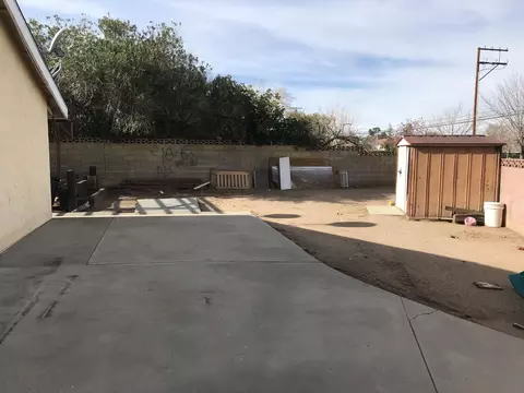 37945 29th St East St E, Palmdale, CA 93550 photo 13