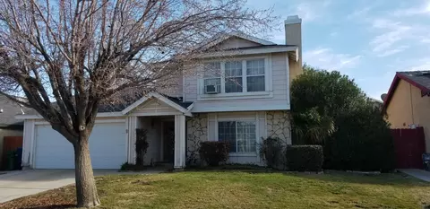 45108 Colleen Dr, Lancaster, CA 93535 photo 1