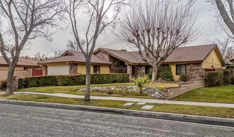 44851 Lorimer Ave, Lancaster, CA 93534 photo 5
