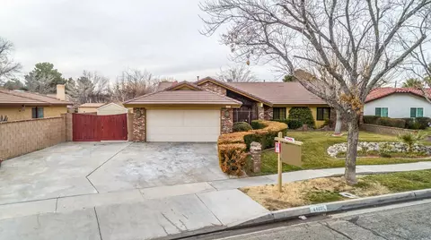 44851 Lorimer Ave, Lancaster, CA 93534 photo 48