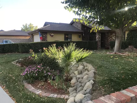 44851 Lorimer Ave, Lancaster, CA 93534 photo 1