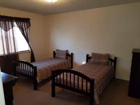 2556 Garnet Ln, Lancaster, CA 93535 photo 10