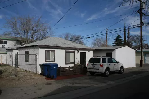 44716 Elm Ave, Lancaster, CA 93534 photo 2
