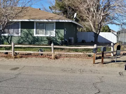 41449 152nd St, Lancaster, CA 93535 photo 3