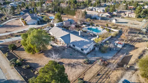 2435 Briar Glen Rd, Acton, CA 93510 photo 4