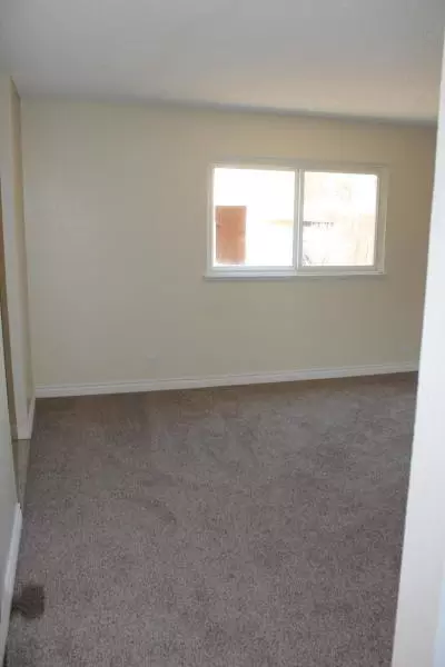 2801 Newgrove St E, Lancaster, CA 93535 photo 11