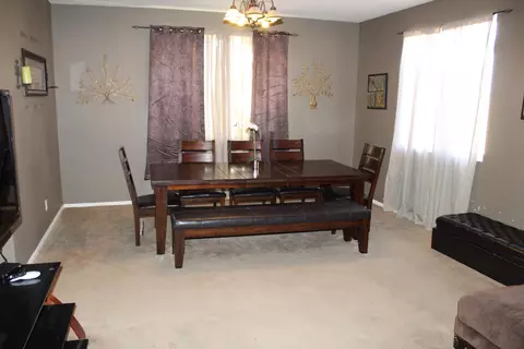 605 Avenue H6 E, Lancaster, CA 93535 photo 3