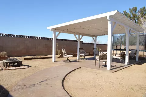 37747 26th St E, Palmdale, CA 93550 photo 29