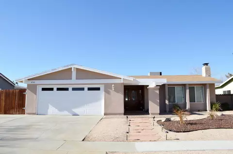 37747 26th St E, Palmdale, CA 93550 photo 1