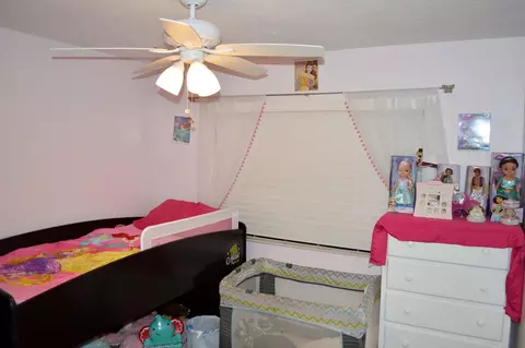 37747 26th St E, Palmdale, CA 93550 photo 25