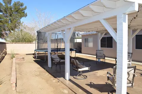 37747 26th St E, Palmdale, CA 93550 photo 31