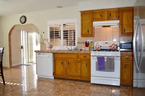 37747 26th St E, Palmdale, CA 93550 photo 15