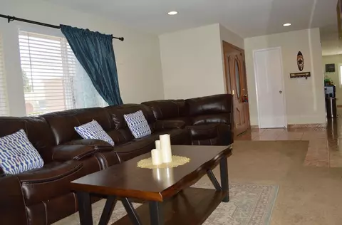 37747 26th St E, Palmdale, CA 93550 photo 11