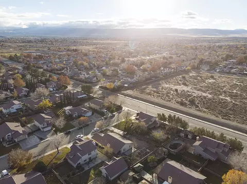 3335 Marilynn St, Lancaster, CA 93536 photo 37