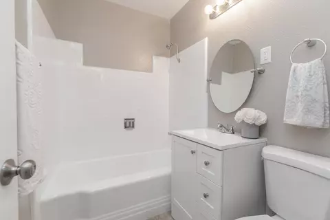 44303 Beech Ave, Lancaster, CA 93534 photo 25