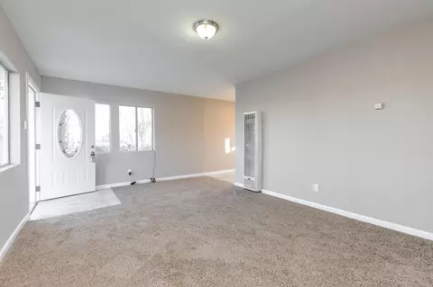 44303 Beech Ave, Lancaster, CA 93534 photo 27