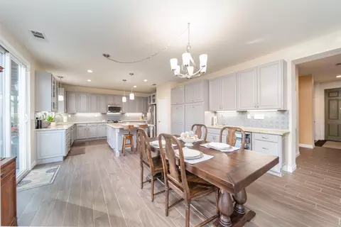 4338 Olivera Pl, Lancaster, CA 93536 photo 7