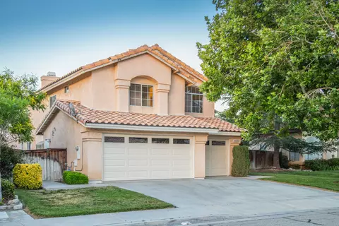 44508 Shadowcrest Dr, Lancaster, CA 93536 photo 1