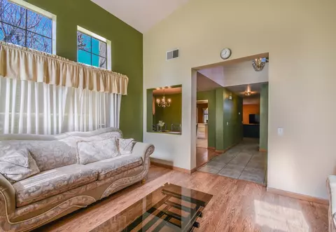 36433 Windtree Cir, Palmdale, CA 93550 photo 5
