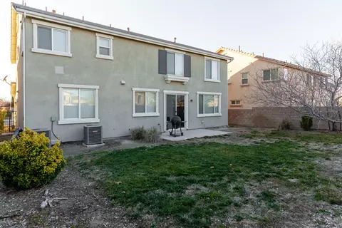 43864 Spring St, Lancaster, CA 93536 photo 32