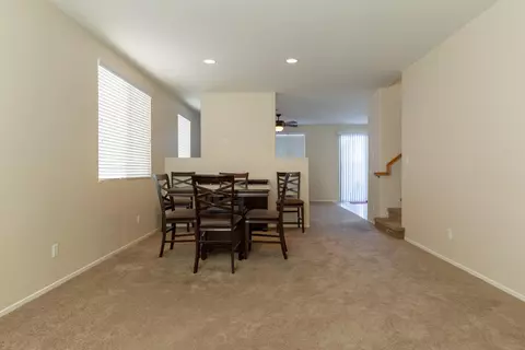 43864 Spring St, Lancaster, CA 93536 photo 2