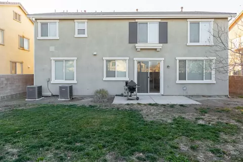 43864 Spring St, Lancaster, CA 93536 photo 31