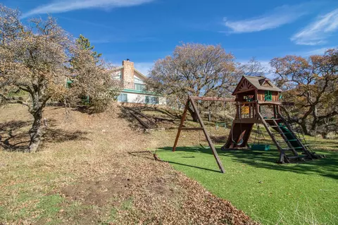 18251 Jacks Hill Rd, Tehachapi, CA 93561 photo 4