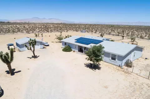 4403 Backus Rd, Mojave, CA 93501 photo 2