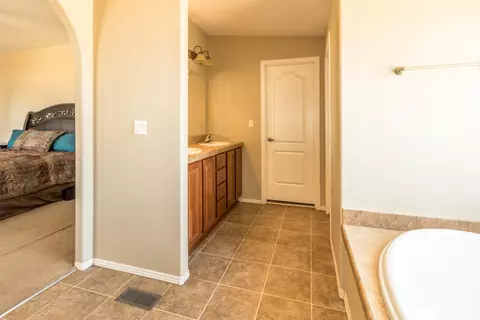 4403 Backus Rd, Mojave, CA 93501 photo 17