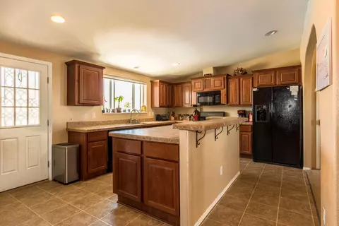 4403 Backus Rd, Mojave, CA 93501 photo 6
