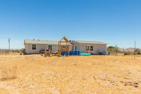 4403 Backus Rd, Mojave, CA 93501 photo 27
