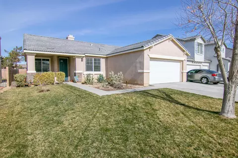 2315 Lingard St E, Lancaster, CA 93535 photo 4
