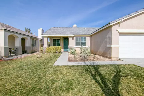 2315 Lingard St E, Lancaster, CA 93535 photo 5