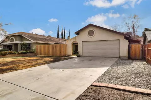 2582 Bottle Tree Dr, Palmdale, CA 93550 photo 3