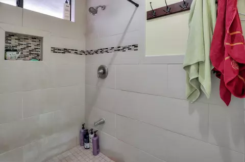 2582 Bottle Tree Dr, Palmdale, CA 93550 photo 16