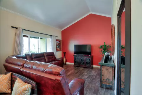 2582 Bottle Tree Dr, Palmdale, CA 93550 photo 6