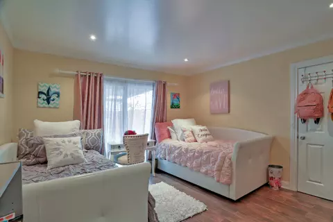 2582 Bottle Tree Dr, Palmdale, CA 93550 photo 13