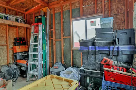 2582 Bottle Tree Dr, Palmdale, CA 93550 photo 38