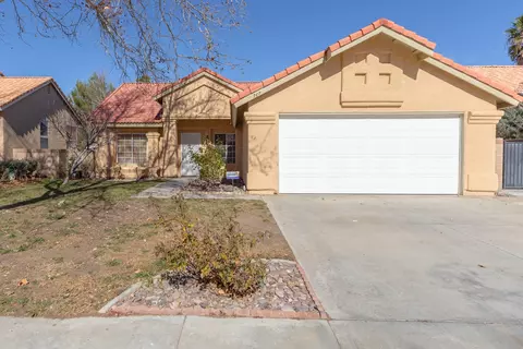 747 Avenue K7 E, Lancaster, CA 93535 photo 1