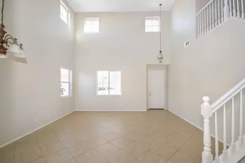 44529 Grove Ln, Lancaster, CA 93534 photo 3