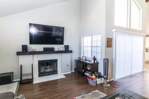 5100 Ruby Ct, Quartz Hill, CA 93536 photo 5