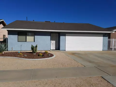 44606 Elm Ave, Lancaster, CA 93534 photo 2