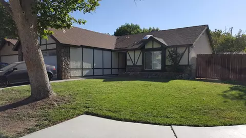 45123 Sancroft Ave, Lancaster, CA 93535 photo 1