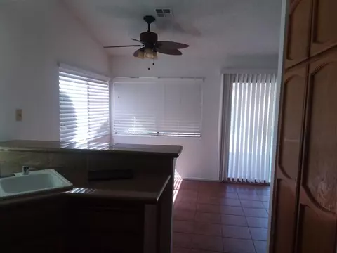 45123 Sancroft Ave, Lancaster, CA 93535 photo 11