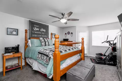 42908 Fenner Ave, Lancaster, CA 93536 photo 9