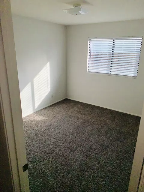43655 Bravo Ln, Lancaster, CA 93535 photo 8