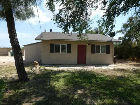 8058 Avenue E W, Lancaster, CA 93536 photo 2