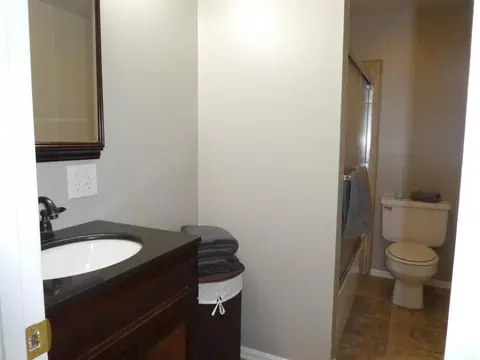 8058 Avenue E W, Lancaster, CA 93536 photo 12
