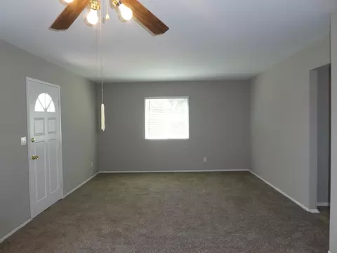 8058 Avenue E W, Lancaster, CA 93536 photo 5