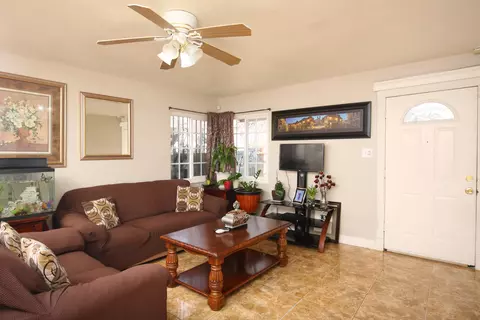 38621 31st St E, Palmdale, CA 93550 photo 6